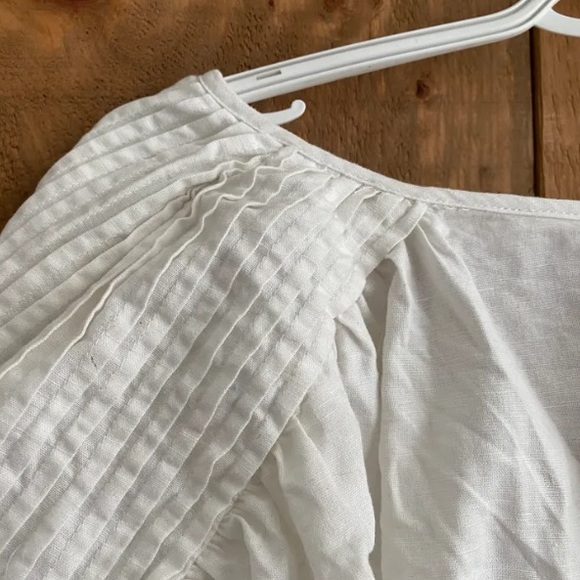 White Sabo skirt cropped blouse. New without tags, never worn. - Picture 3 of 5